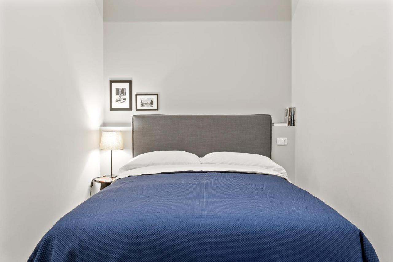 Piazza Maggiore White Apartment Болоня Екстериор снимка